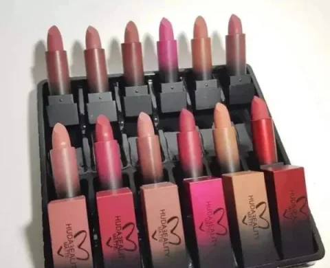 Huda Bullet Matte Lipstick Pack Off 12
